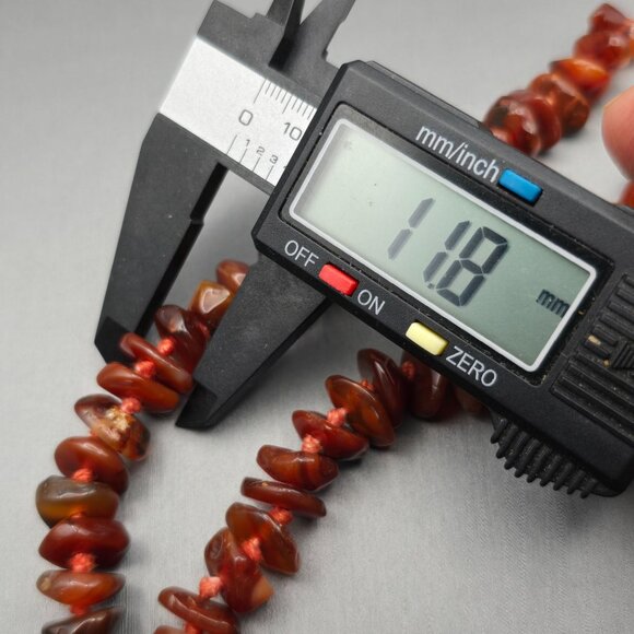 VTG Carnelian Chunk 11mm Bead Handtied Necklace 19" Natural Gemstone 92g - Picture 6 of 8